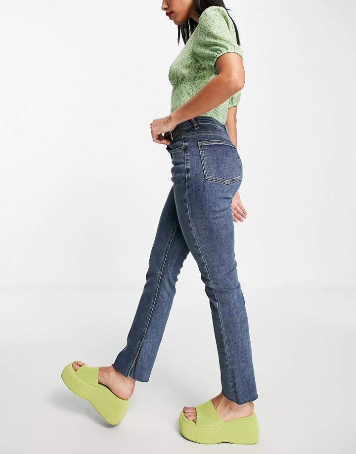 Urban Revivo Straight Leg Jeans In Blue