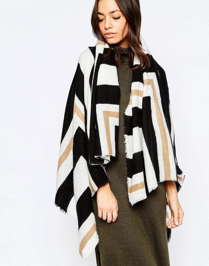 Liquorish Oversized Stripe Scarf - Black