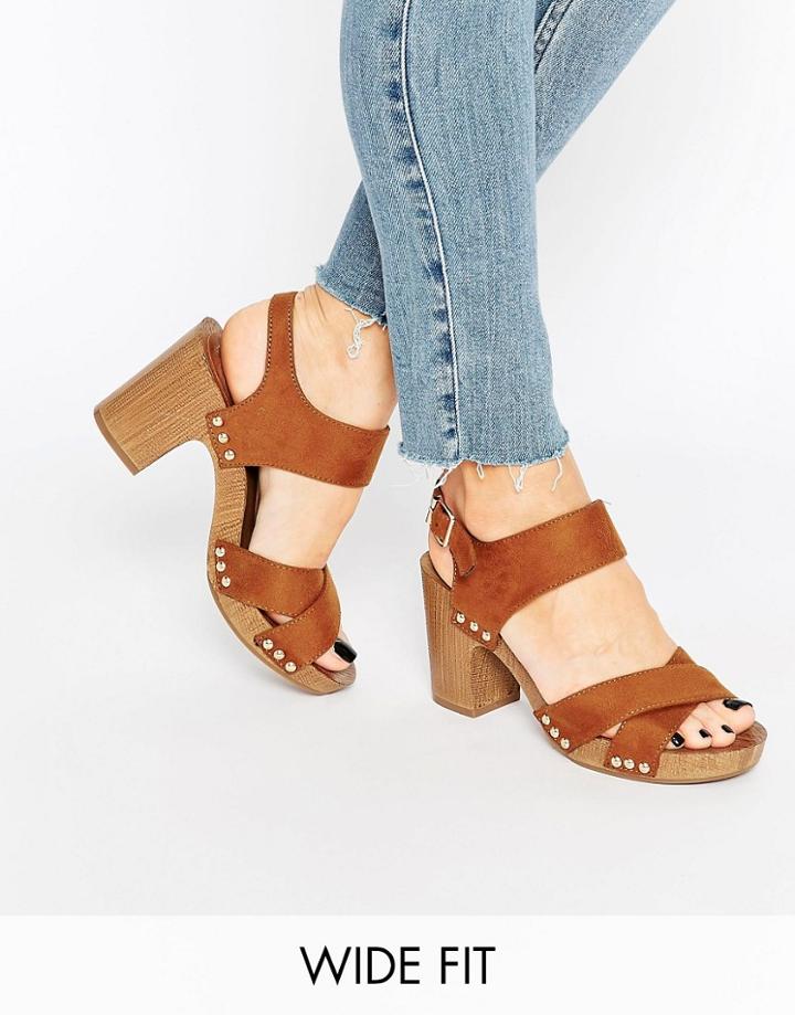 New Look Wide Fit Wooden Heeled Sandal - Tan