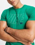 Nike Training 6/1 Logo T-shirt In Green