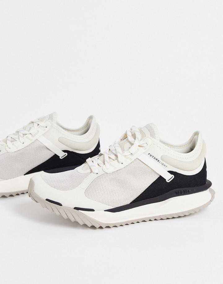 The North Face Vective Escape Sneakers In Cream-white