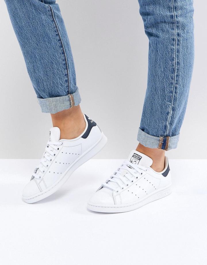 Adidas Originals Stan Smith Sneakers In White And Navy