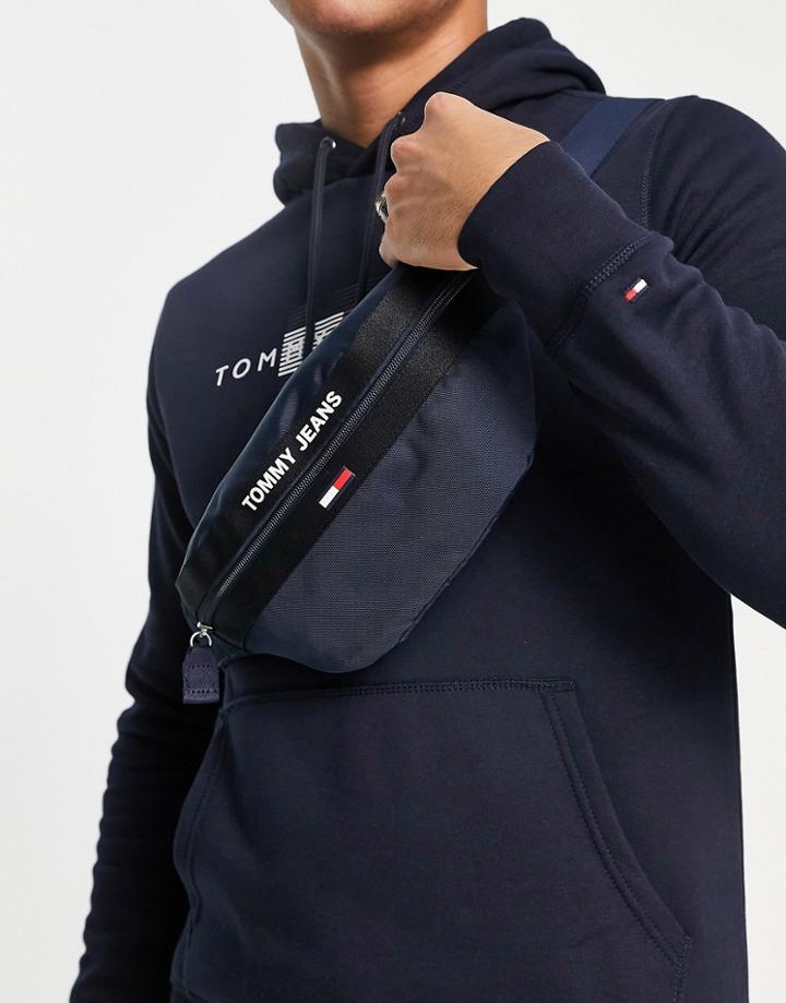 Tommy Jeans Essential Logo Fanny Pack In Navy