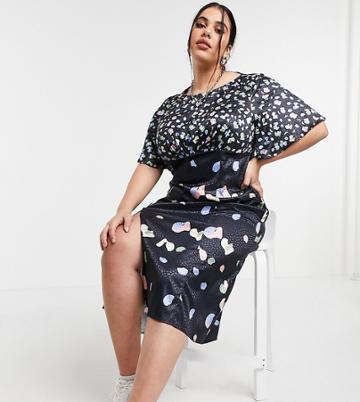 Chi Chi London Plus Floral Dress In Navy-blues