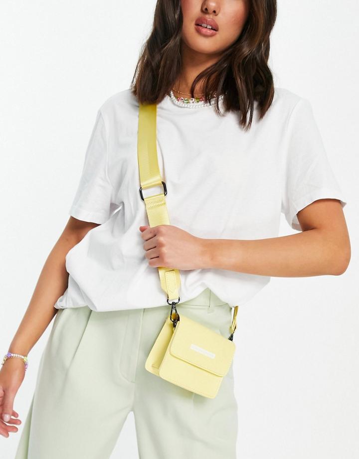 Claudia Canova Logo Flap Shoulder Strap Bag In Yellow