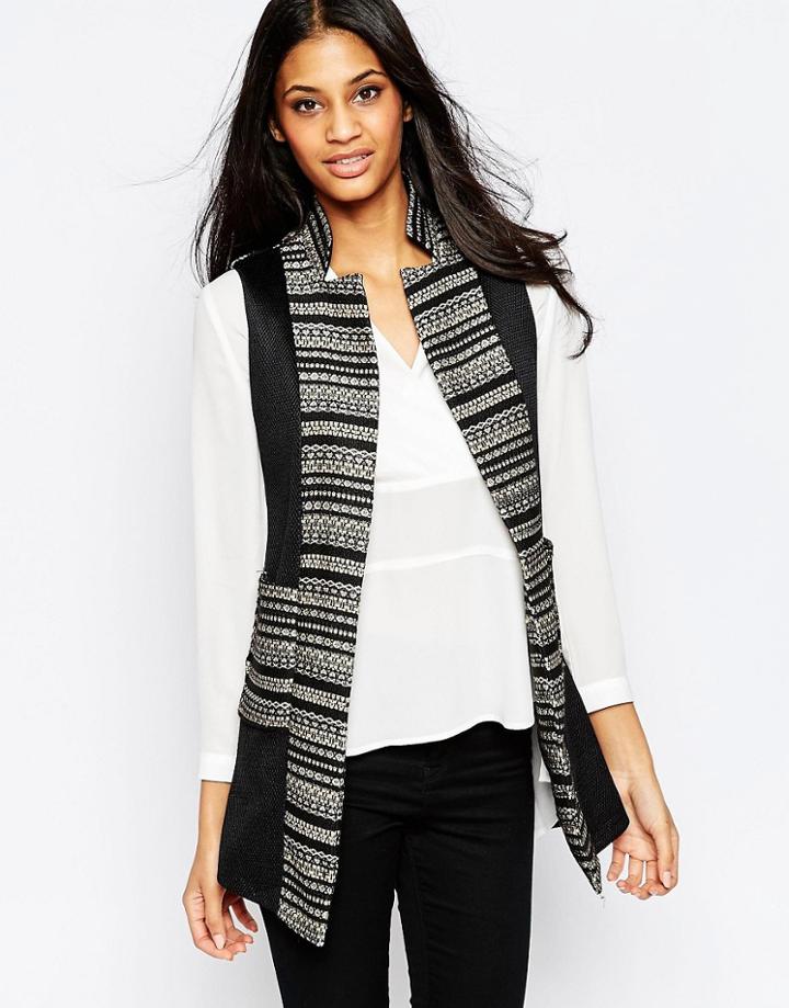 Jovonna Premier Amina Embroidered Jacket - Black