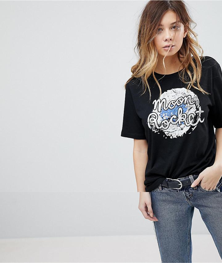 Pieces Slogan Front T-shirt - Black