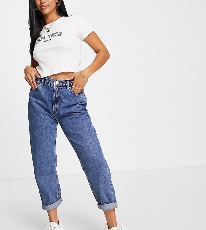Pull & Bear Petite Elastic Waist Mom Jeans In Blue-blues