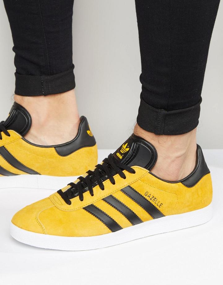 Adidas Originals Gazelle Sneakers In Gold S79979 - Gold