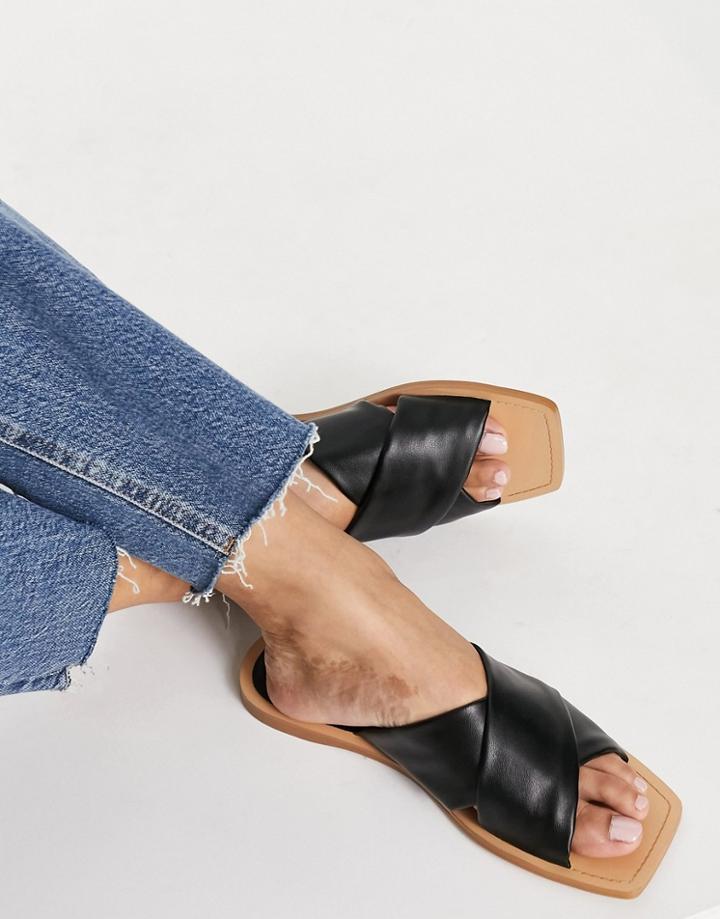 Stradivarius Cross Strap Sandals In Black