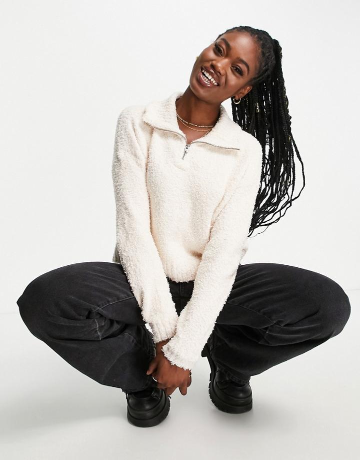 Hollister Cozy Half Zip Sweatshirt In Cream-white