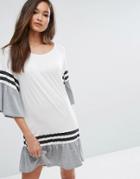Prettylittlething T-shirt Dress With Contrast Frill - White