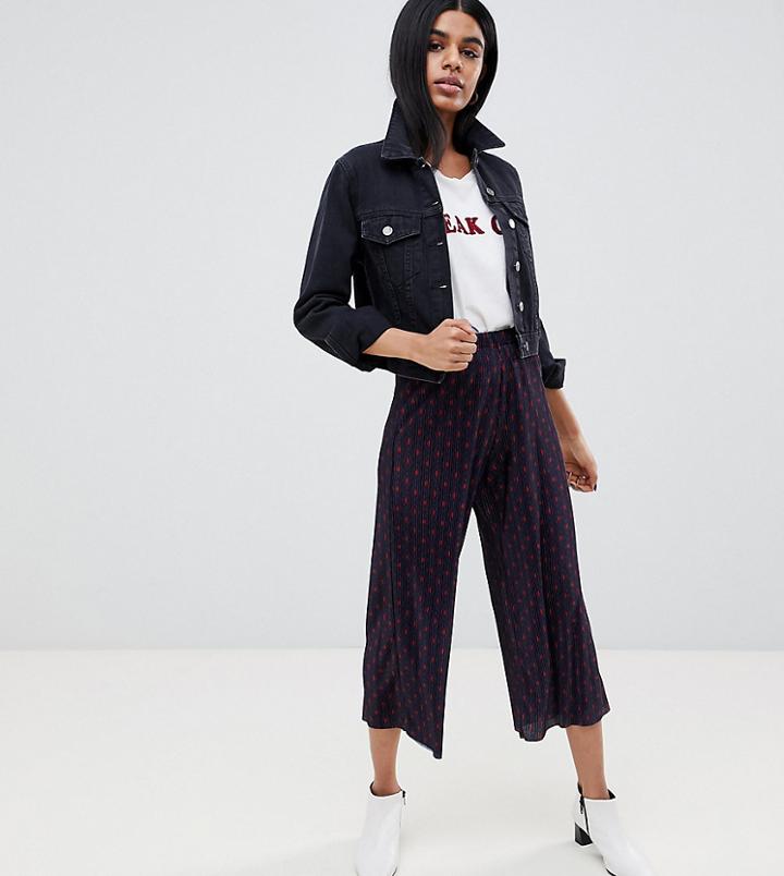 Asos Design Petite Geo Print Plisse Culotte - Multi