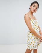 Honey Punch Dress With Frill Hem In Ditsy Floral - White
