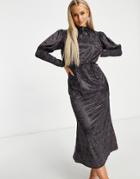 Chi Chi London Puff Shoulder Long Sleeve Midi Dress In Deep Ditsy Print-black
