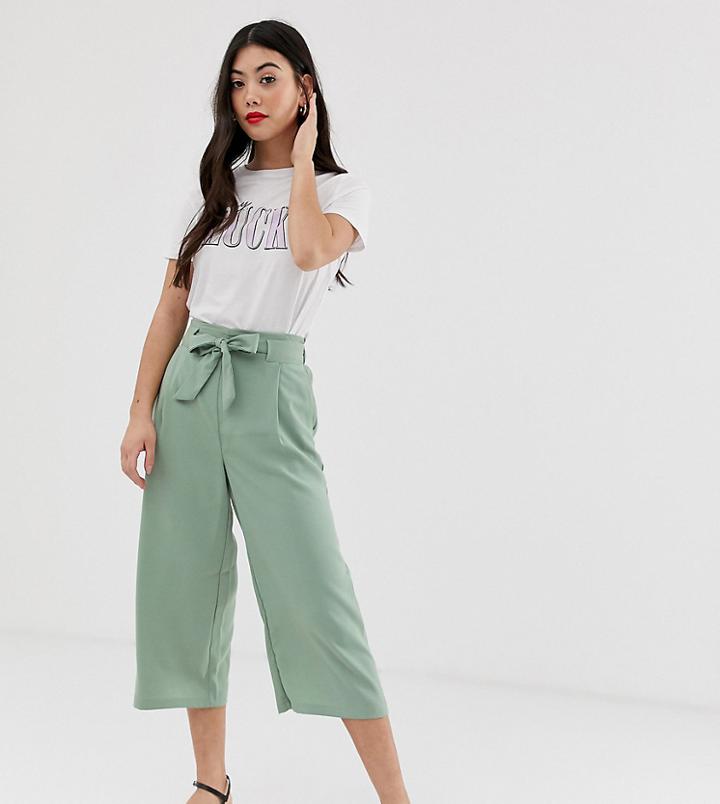 New Look Petite Tie Waist Crop Pants In Green