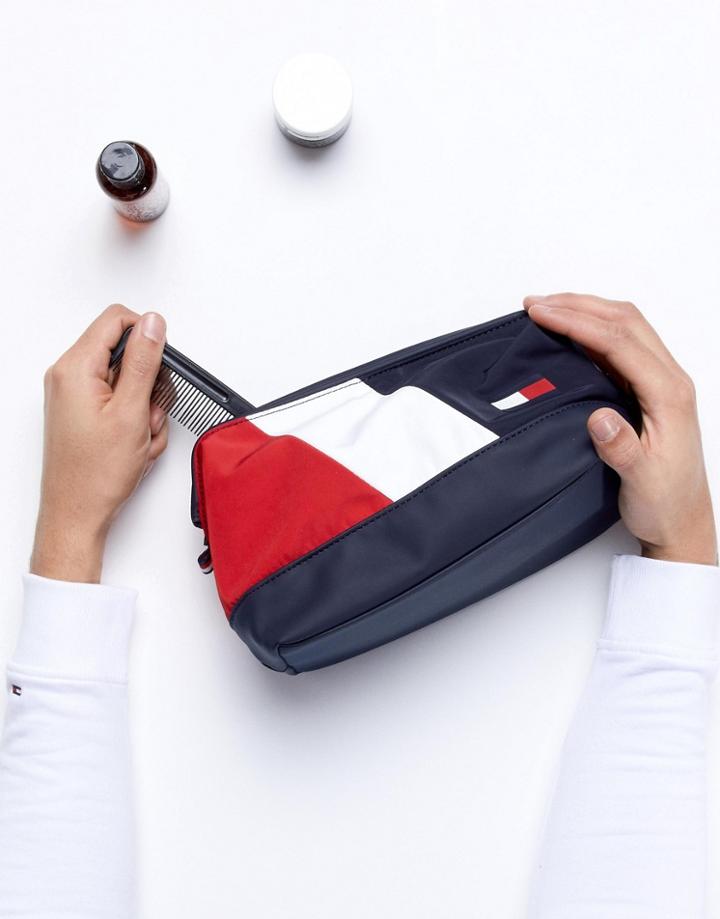 Tommy Hilfiger Speed Toiletry Bag Icon Colors In Navy/white/red - Multi