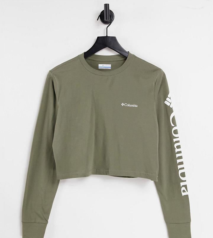 Columbia North Cascades Long Sleeve Cropped T-shirt In Green Exclusive At Asos-white