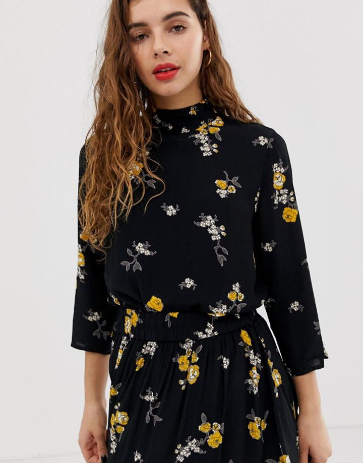 Pieces Belle Floral Print Blouse - Black
