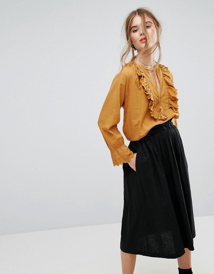 Leon And Harper Camomille Shirt With Ruffle Front - Gold