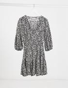 Stradivarius Puff Sleeve Dress In Flower Print-black