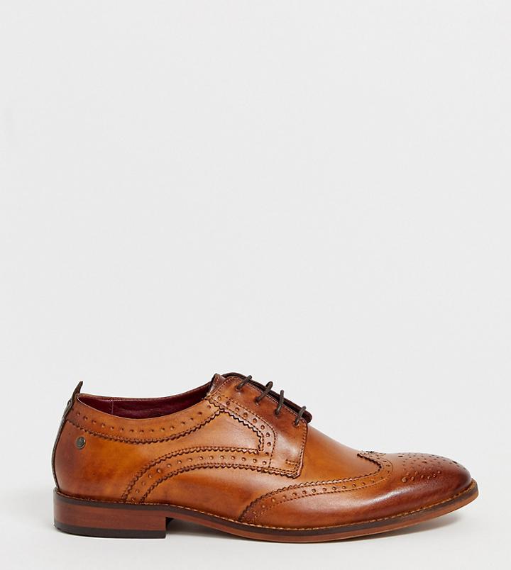 Base London Wide Fit Motif Brogues In Tan Leather - Tan