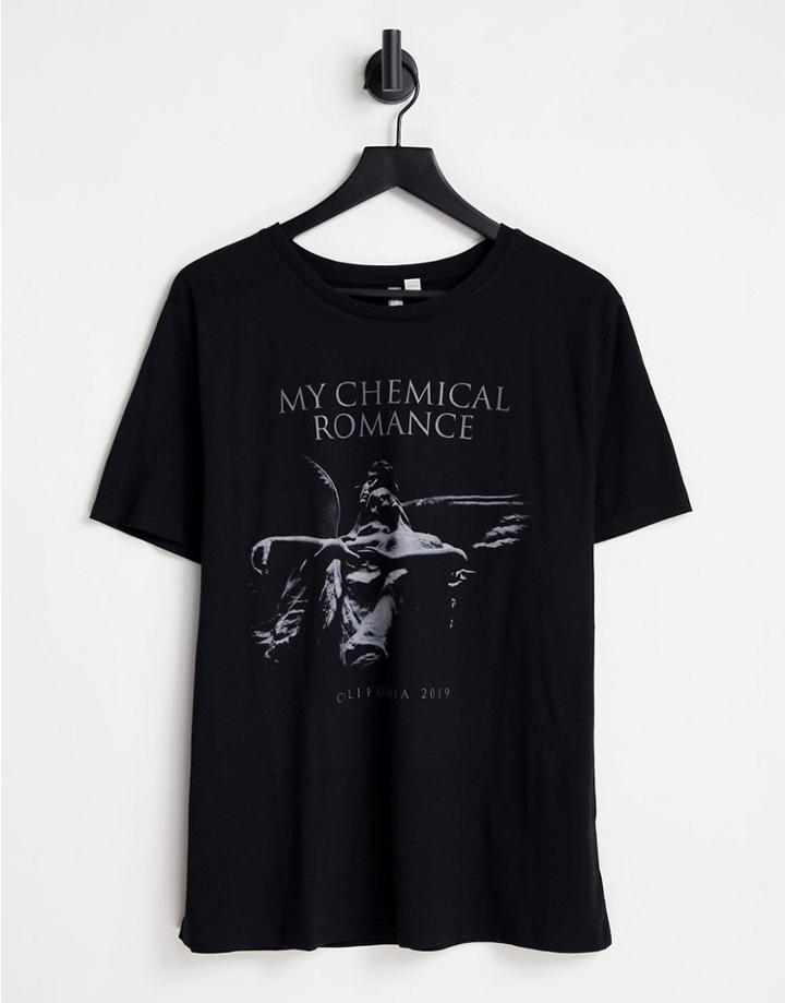 Asos Design T-shirt With My Chemical Romance Licence Graphic In Black-white