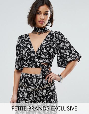 Sisters Of The Tribe Petite Printed Fluted Sleeve Crop Top With Coin Detail Chocker Co-ord - Multi