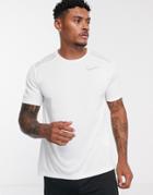 Nike Running Miler T-shirt In White