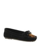Minnetonka Feather Moc Black Shoes - Black