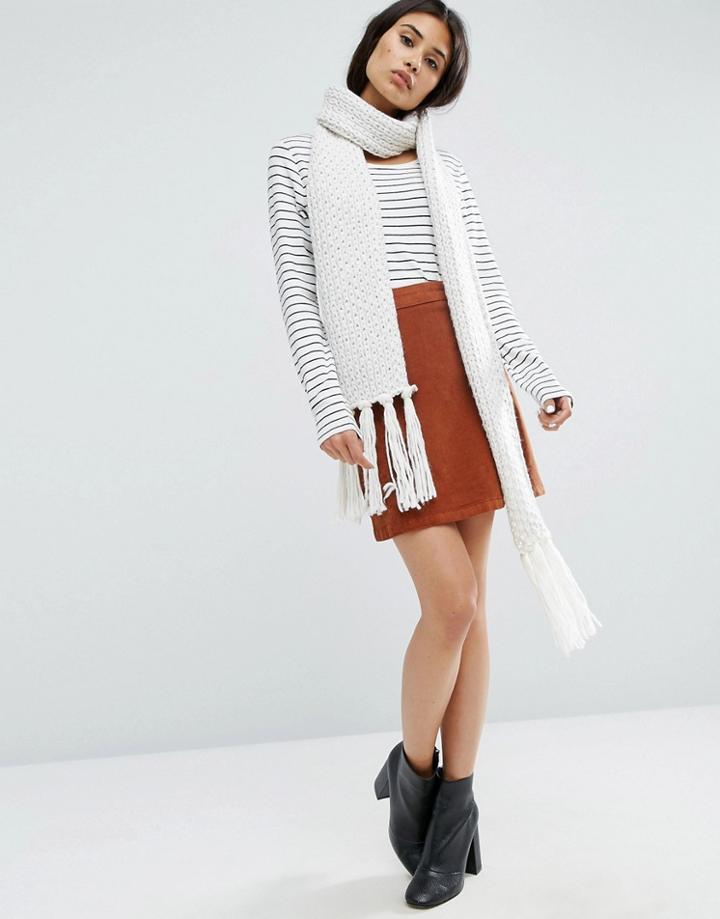 Boardmans Knitted Scarf With Oversized Fringe - Pink