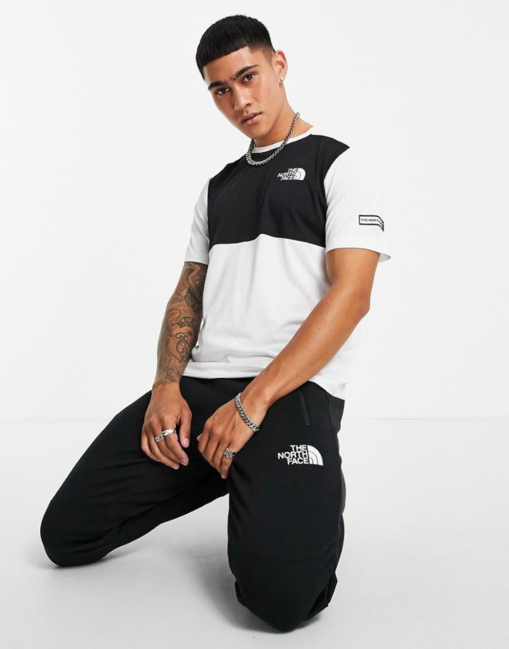The North Face Mountain Athletic Hybrid T-shirt In White