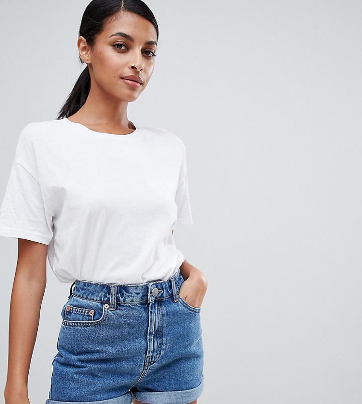 Asos Design Denim Ritson Mom Short In Blue - Blue