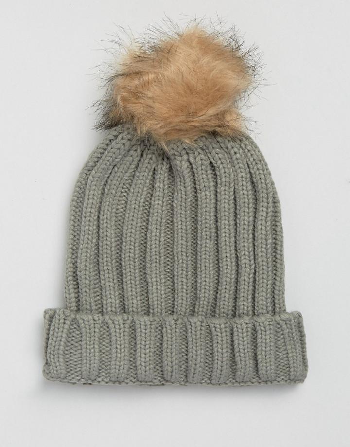 7x Cable Hat With Faux Fur Bobble In Gray - Gray