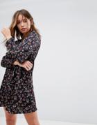 Glamorous Long Sleeve Swing Dress In Grunge Floral-black