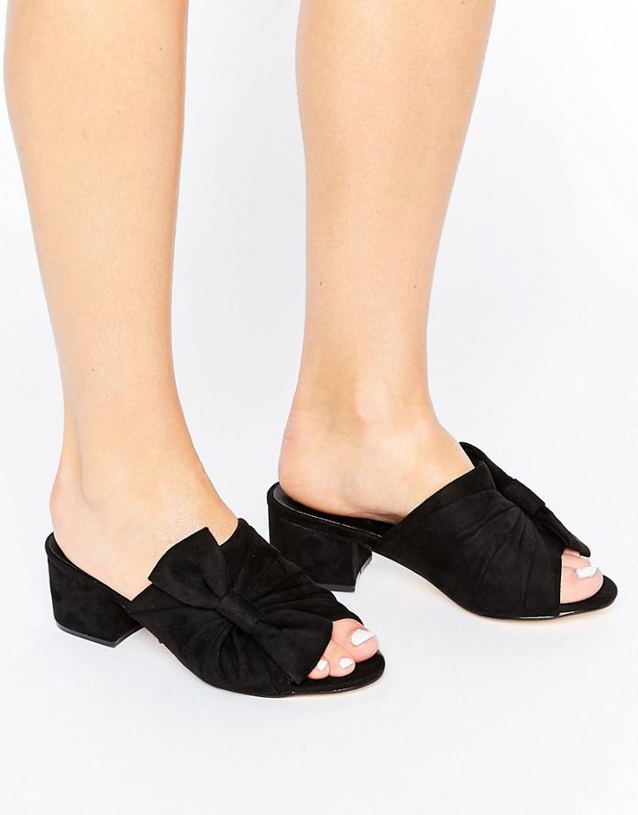 Truffle Bow Mule - Black