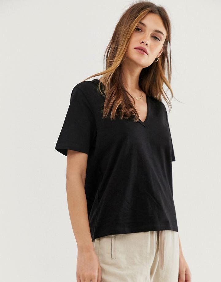Asos Design T-shirt In Slubby Jersey With V-neck In Black