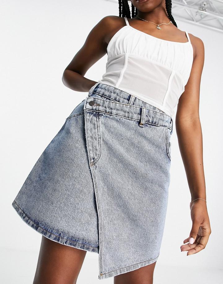 I Saw It First Denim Asymmetric Mini Skirt In Light Blue Wash-blues