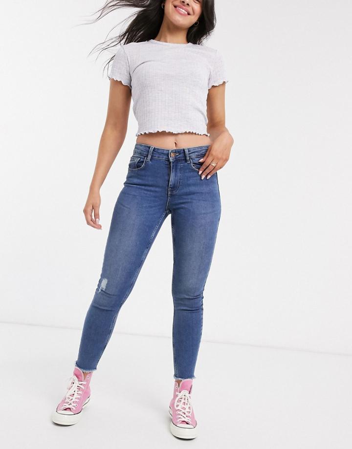 Pieces Skinny Jeans With Raw Hem In Mid Blue Wash