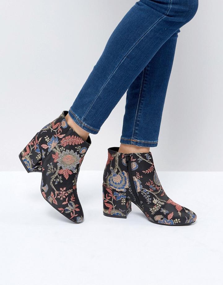 Boohoo Jacquard Floral Heeled Ankle Boot - Black