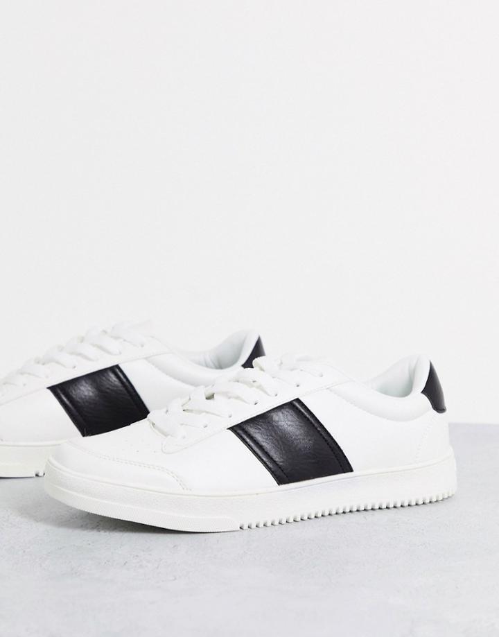 New Look Sneakers With Side Stripe In White