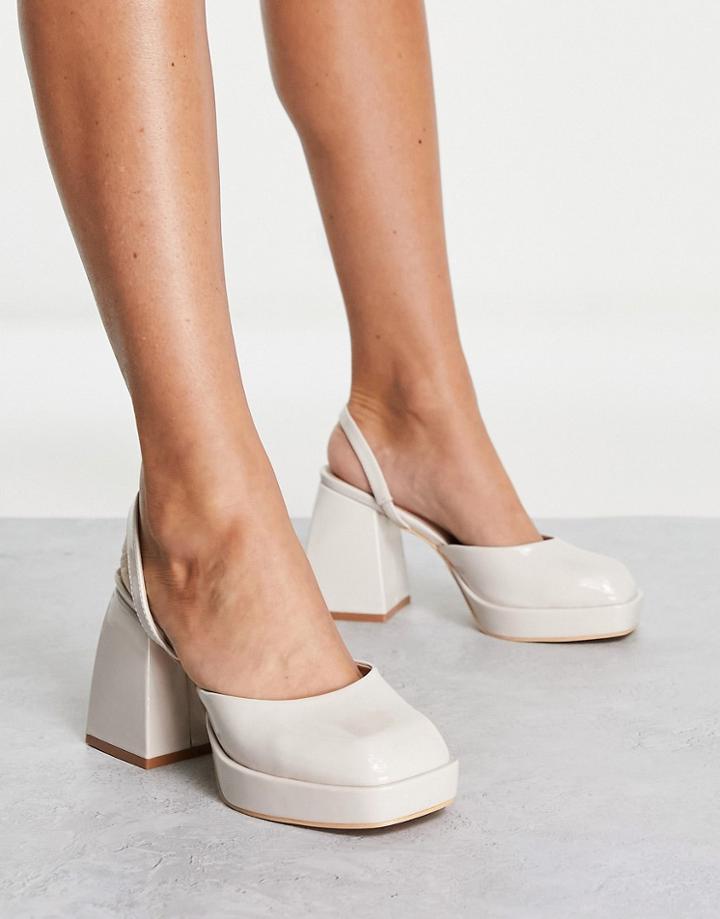 Truffle Collection Block Heel Sling Back Shoes In Cream-white