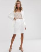 Outrageous Fortune City Short With Belt Detail In White - White