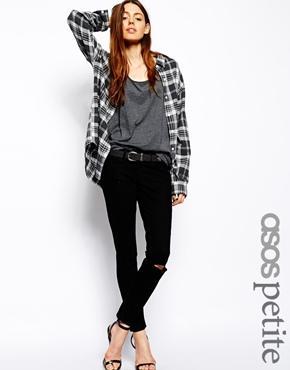 Asos Petite Whitby Low Rise Skinny Ankle Grazer Jeans In Clean Black With Knee Rip - Clean Black