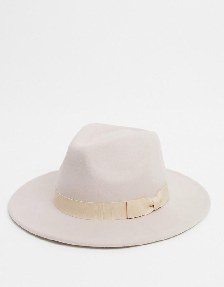 Asos Design Felt Fedora Hat In Camel With Matching Band-brown