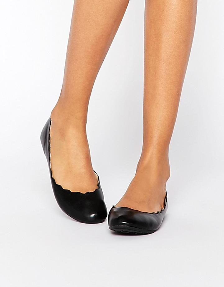 London Rebel Scalloped Ballet Flats - Black