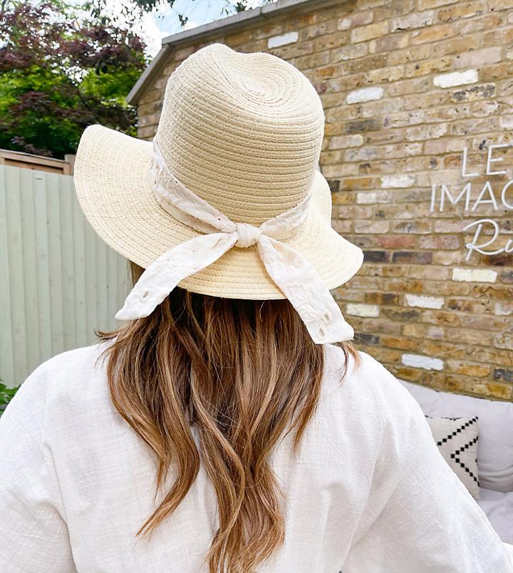Labelrail X Collyer Twins Wide Brim Sun Hat With Strap In Eyelet-white