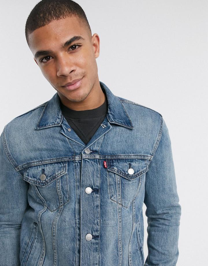 Levi's Trucker Denim Jacket In Killebrew Light Wash-blues