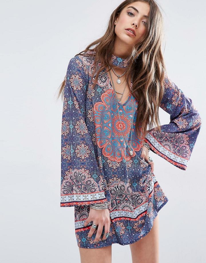 Kiss The Sky Festival Print Dress With Cut Out Detail - Multi