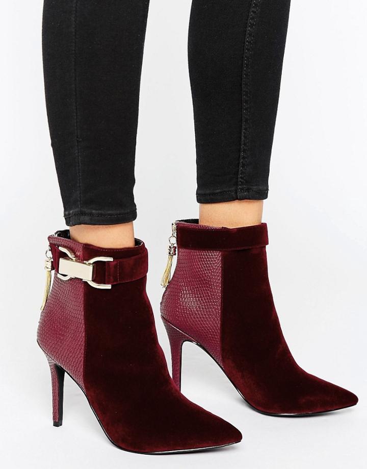 Forever Unique Thelma Chain Heeled Boot - Red